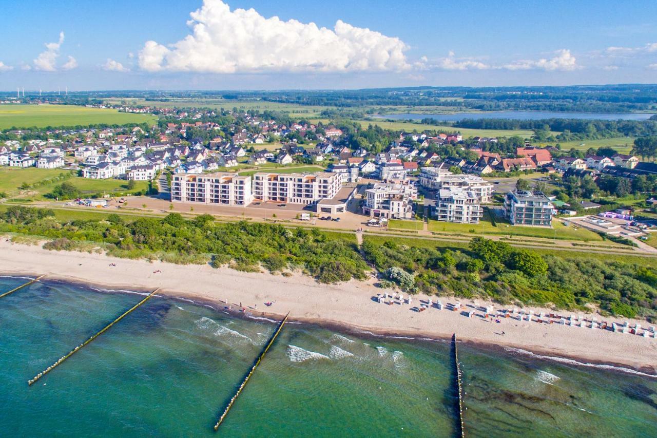 Aparthotel Waterkant Suites 2-33 Mit Pool, Sauna Und Meerblick Borgerende-Rethwisch Bagian luar foto